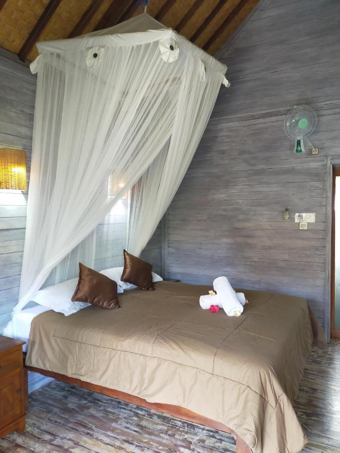 Krisna Home Stay Lembongan Exteriör bild