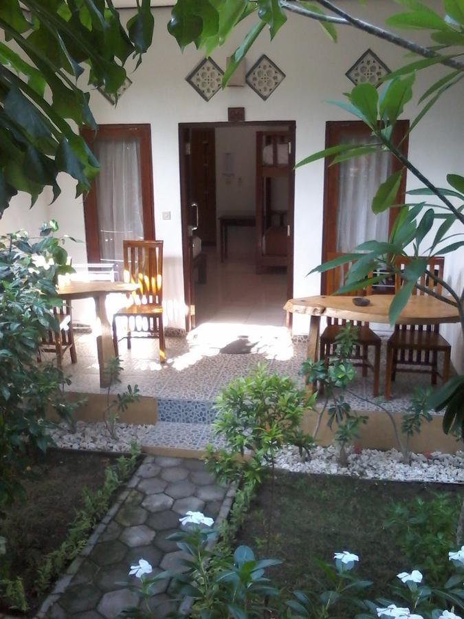 Krisna Home Stay Lembongan Exteriör bild