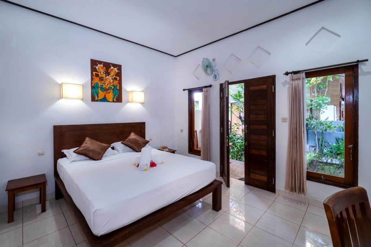 Krisna Home Stay Lembongan Exteriör bild