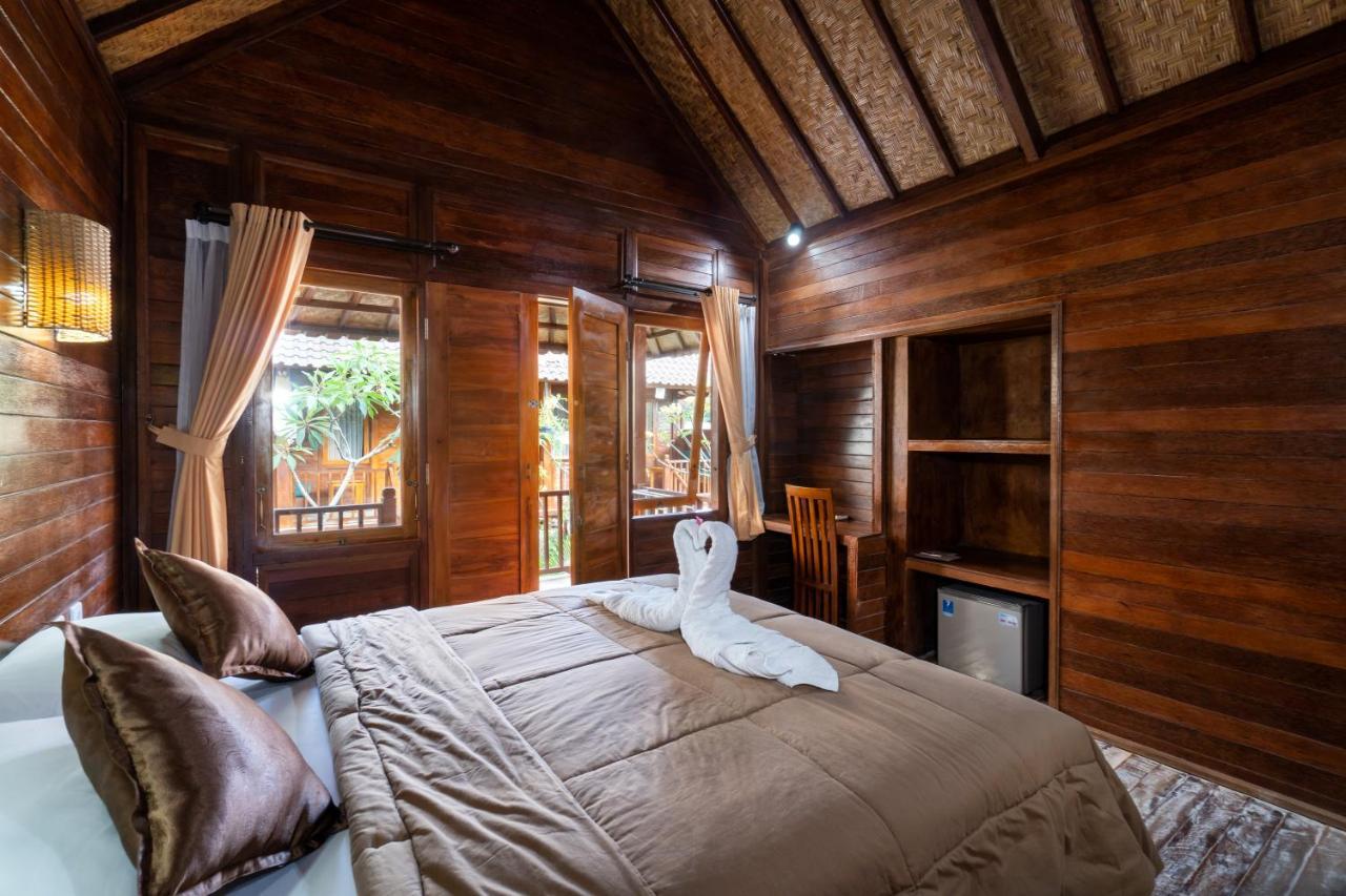 Krisna Home Stay Lembongan Exteriör bild